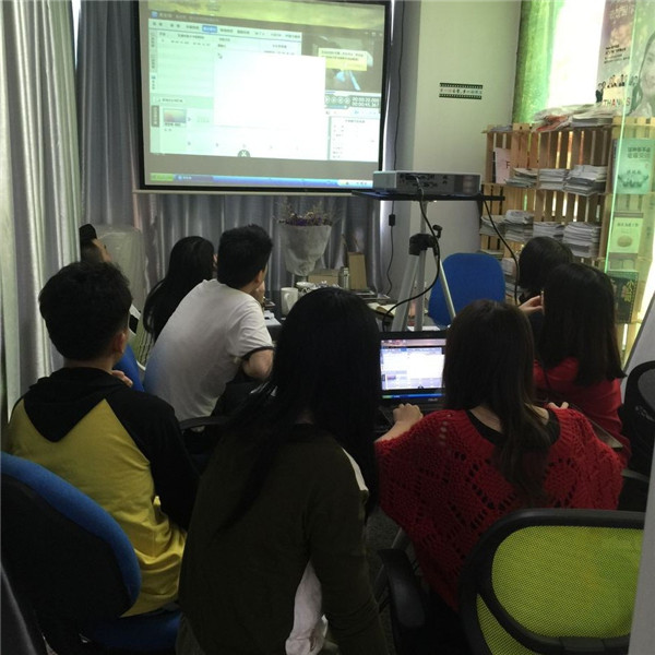 11月18日柯尼卡美能達復印機代理商--科頤辦公新知識學習分享記