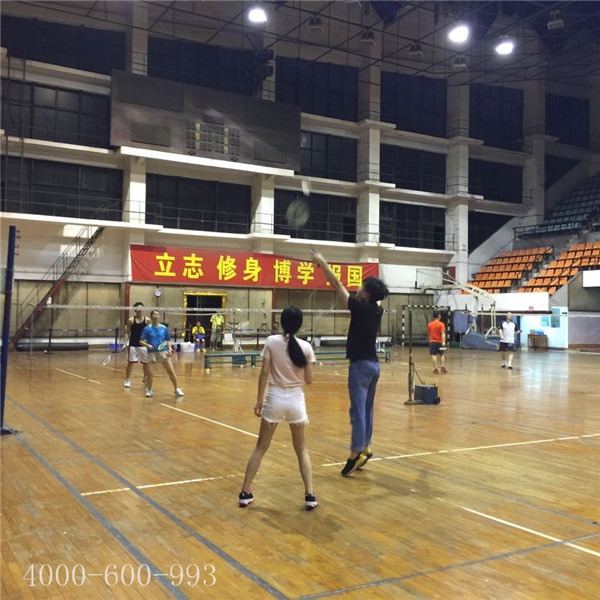 柯尼卡美能達(dá)復(fù)印機(jī)代理商羽毛球賽第8回合之精彩對(duì)決