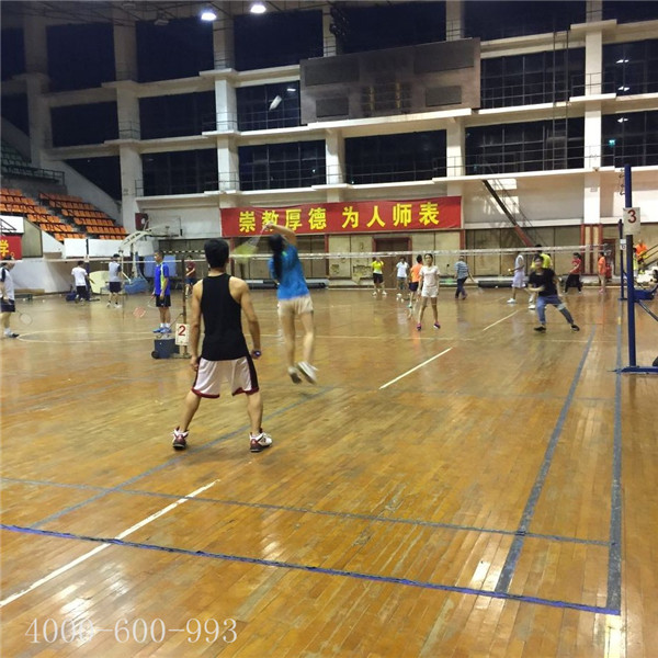 柯尼卡美能達(dá)復(fù)印機(jī)代理商羽毛球賽第8回合之精彩對(duì)決